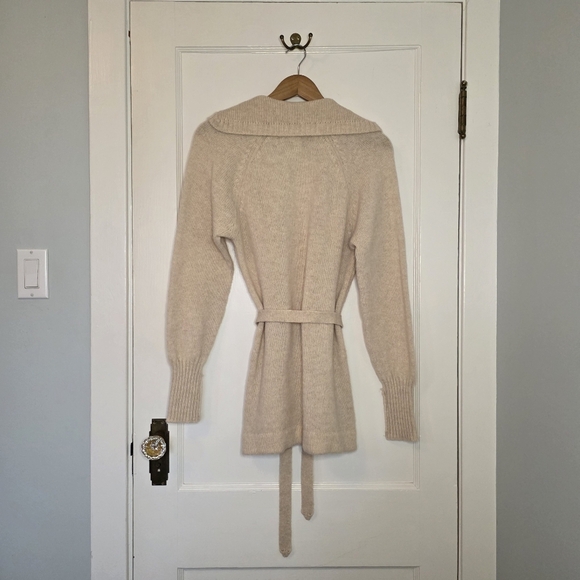 Vintage Wolsey Made in Scotland Pure New Wool Sweater – Size UK14 - Natural - Picture 4 of 6